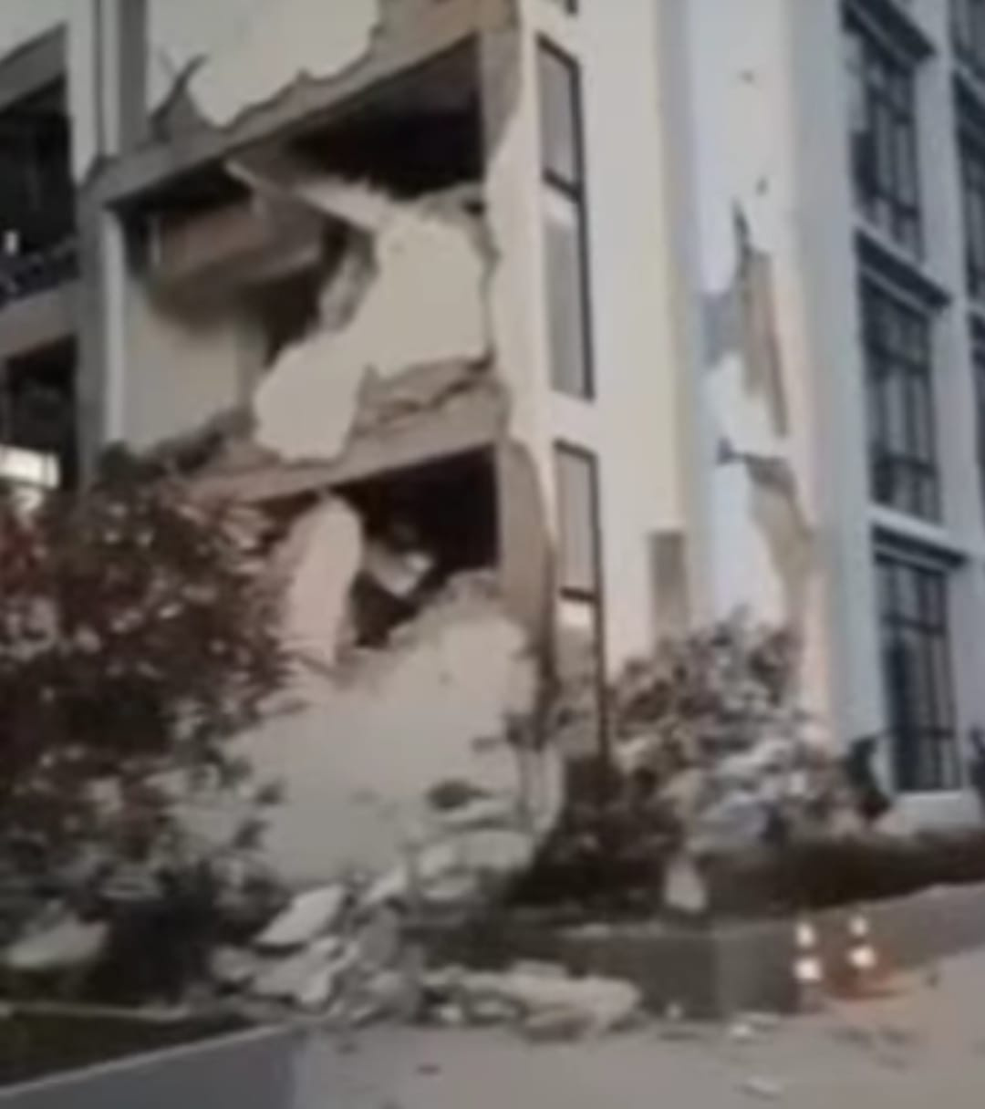 Sesar Flores Back-Arc Thrust Aktif Kembali Usai 30 Tahun, Gempa M7,7 Guncang NTT