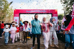 FUN WALK, BAZAAR UMKM, DAN CEK KESEHATAN GRATIS! Semarak Merah Putih BRI di Pujon Kidul Meriahkan HUT ke-81 RI