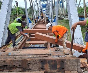 Di Balik Perjalanan Kereta Api Ada Inovasi Perawatan Rel yang Semakin Ramah