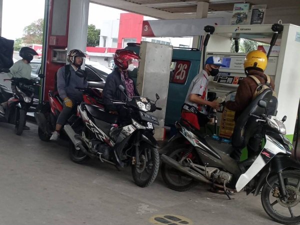 Harga BBM Subsidi Tetap, ESDM Beberkan Alasan Pemerintah Pertahankan Harga