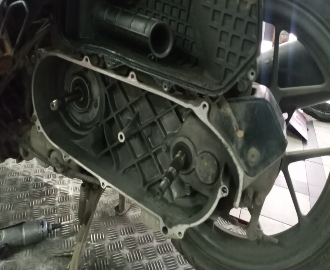 Kapan Waktu Ideal Ganti CVT Motor Matic? Simak Panduan Resmi Pabrikan