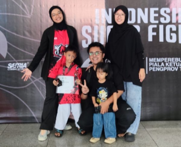 Narendra Ahsan Satya Negara, Petarung Cilik yang Berani Menaklukkan Panggung Nasional